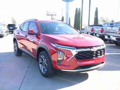 New 2026 Chevrolet Trax LT w/ Driver Confidence Package