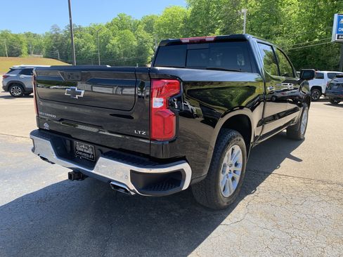 Used 2024 Chevrolet Silverado 1500 LTZ w/ LTZ Premium Package AWD/4WD image 13