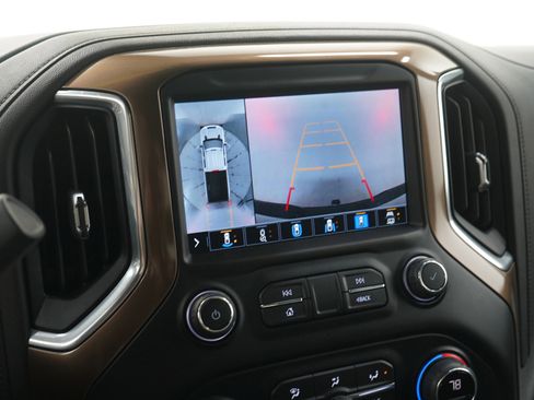 Used 2021 Chevrolet Silverado 3500 High Country w/ Z71 Off-Road Package image 29