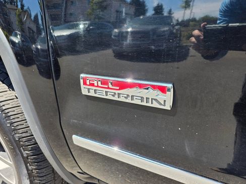 Used 2016 GMC Sierra 1500 SLT w/ All-Terrain Package AWD/4WD image 9
