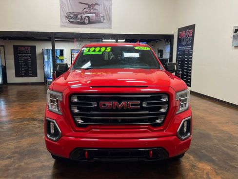Used 2021 GMC Sierra 1500 AT4 w/ AT4 Value Package AWD/4WD image 4