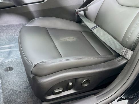 New 2026 Cadillac CT4 Luxury image 17