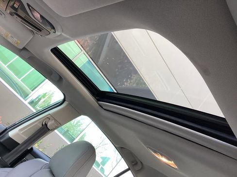 Used 2022 Subaru Legacy Limited image 4