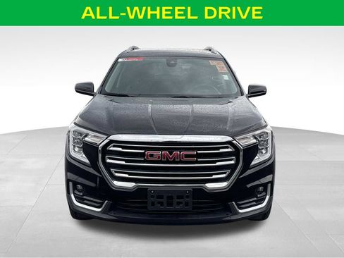 Used 2023 GMC Terrain SLT AWD/4WD image 3