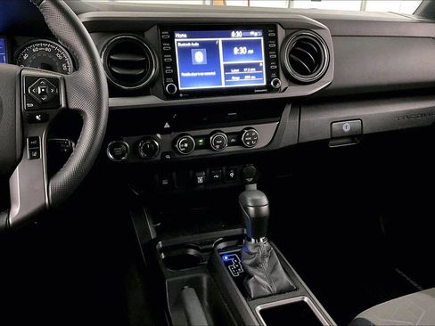 Used 2020 Toyota Tacoma TRD Off-Road w/ Blackout Package image 6