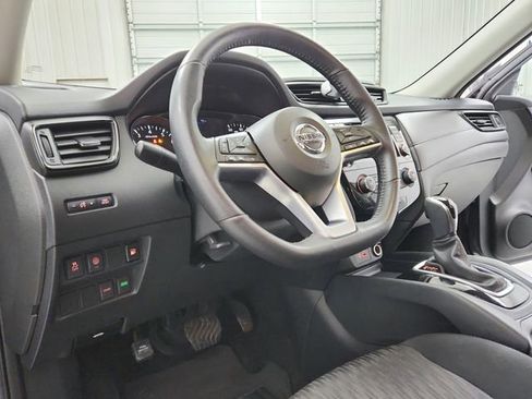 Used 2019 Nissan Rogue S w/ Special Edition Package image 18