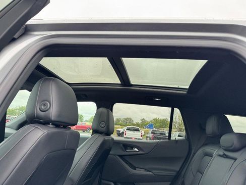 New 2026 Chevrolet Equinox LT w/ Convenience Package II image 6