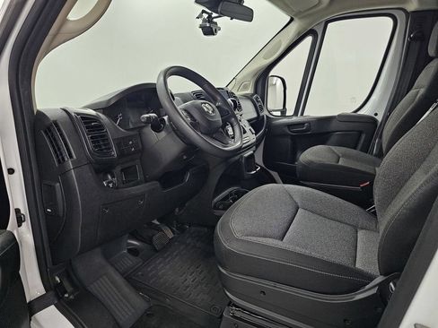 Used 2023 RAM ProMaster 2500 FWD image 15