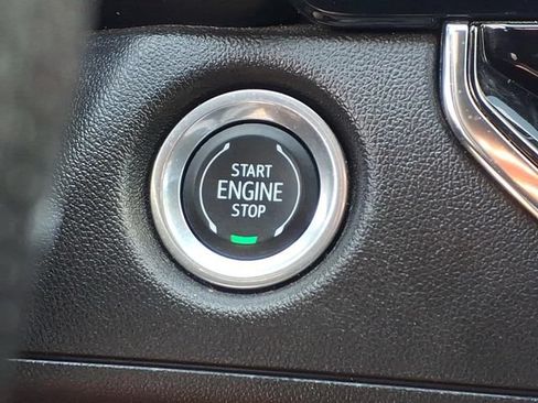 Used 2023 Chevrolet Colorado W/T AWD/4WD image 24