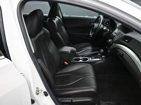 Used 2019 Acura ILX image 24