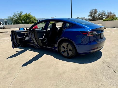 Used 2022 Tesla Model 3 RWD image 54