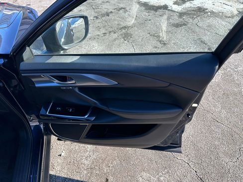 Used 2018 MAZDA CX-9 Grand Touring image 39