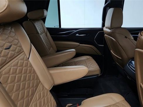 Certified 2023 Cadillac Escalade Sport w/ Touring Package image 22