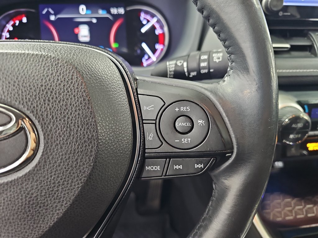 Used 2019 Toyota RAV4 Limited w/ All Weather Liner Package AWD/4WD image 20