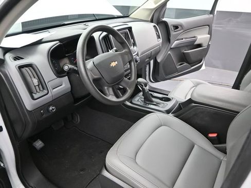 Used 2022 Chevrolet Colorado W/T image 6