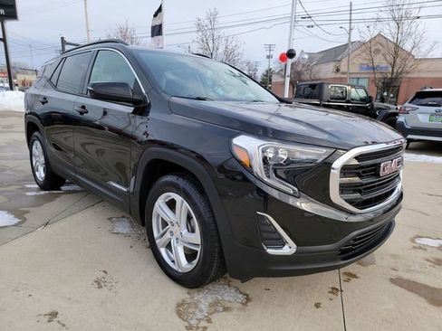 Certified 2019 GMC Terrain SLE w/ Driver Convenience Package image 11