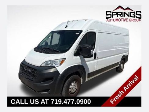 Used 2023 RAM ProMaster 2500 FWD image 1