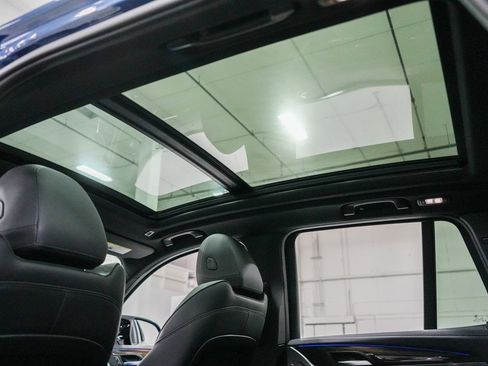 Used 2023 BMW X3 M40i w/ Premium Package image 17