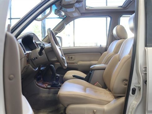 Used 2000 Toyota 4Runner Limited AWD/4WD image 74