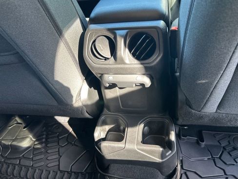 Certified 2024 Jeep Wrangler Sport S image 28