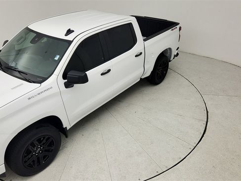 Certified 2026 Chevrolet Silverado 1500 Custom image 39