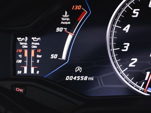 Used 2023 Lamborghini Huracan EVO AWD/4WD image 23