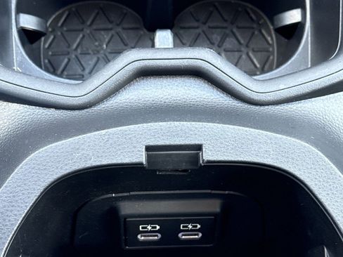 Used 2024 Toyota RAV4 XLE image 29