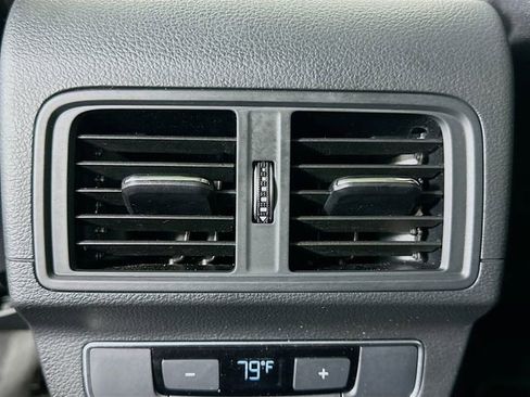 Used 2022 Audi Q5 2.0T Premium Plus w/ Premium Plus Package image 25