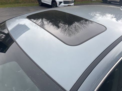 Used 2022 Honda CR-V EX-L image 11