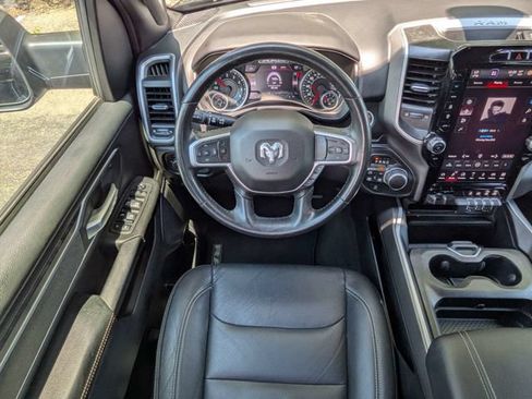 Used 2022 RAM 1500 Big Horn AWD/4WD image 17