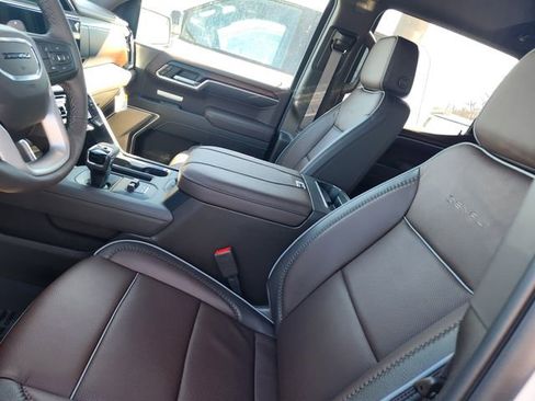 New 2026 GMC Sierra 1500 Denali AWD/4WD image 13
