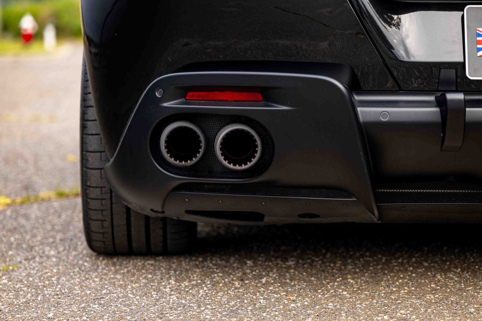 Used 2022 Ferrari Roma RWD image 30