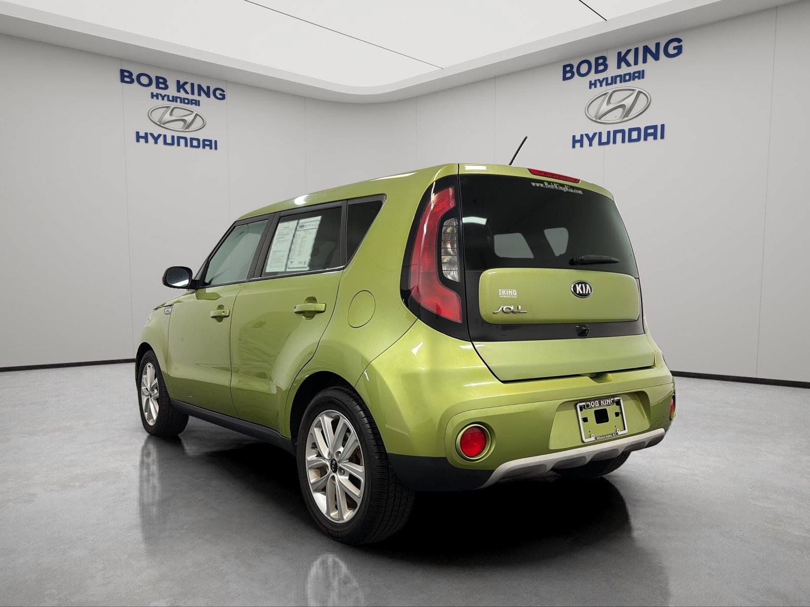 Used 2019 Kia Soul + FWD image 3