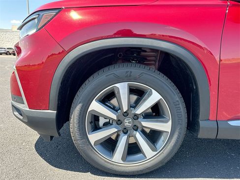 New 2025 Honda Pilot Touring image 10