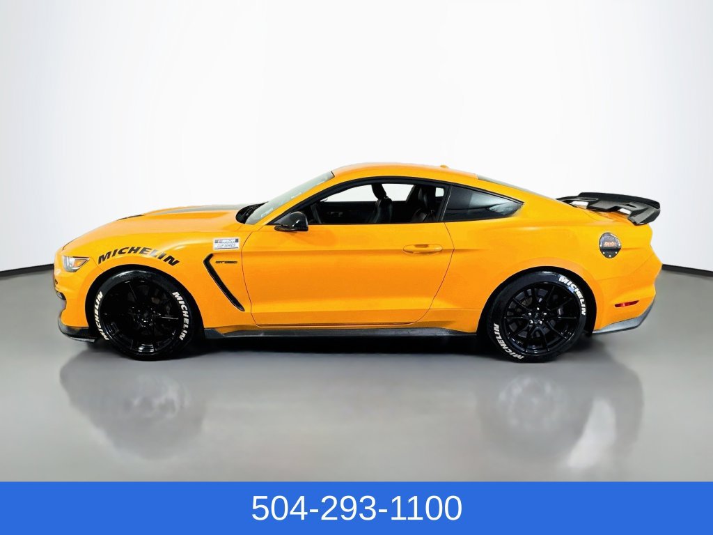 Used 2019 Ford Mustang Shelby GT350 w/ Technology Package RWD image 10