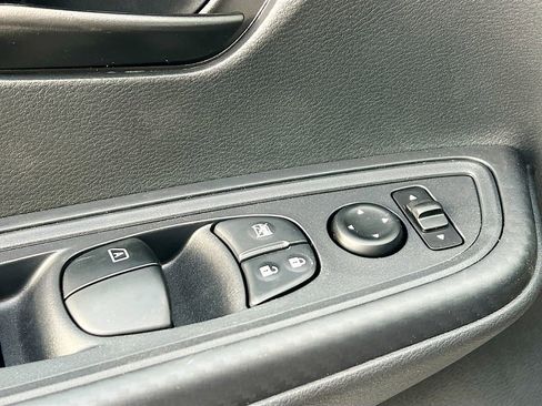 New 2025 Nissan Versa S w/ Trunk Package image 17