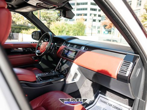 Used 2019 Land Rover Range Rover Autobiography image 15