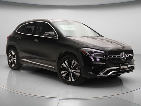 New 2026 Mercedes-Benz GLA 250 image 13