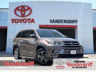 Used 2017 Toyota Highlander Limited Platinum