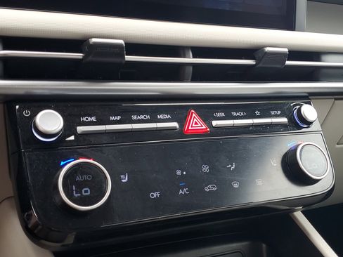 Used 2025 Hyundai Tucson SEL image 11