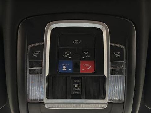 Used 2023 RAM 2500 Laramie w/ Night Edition AWD/4WD image 34