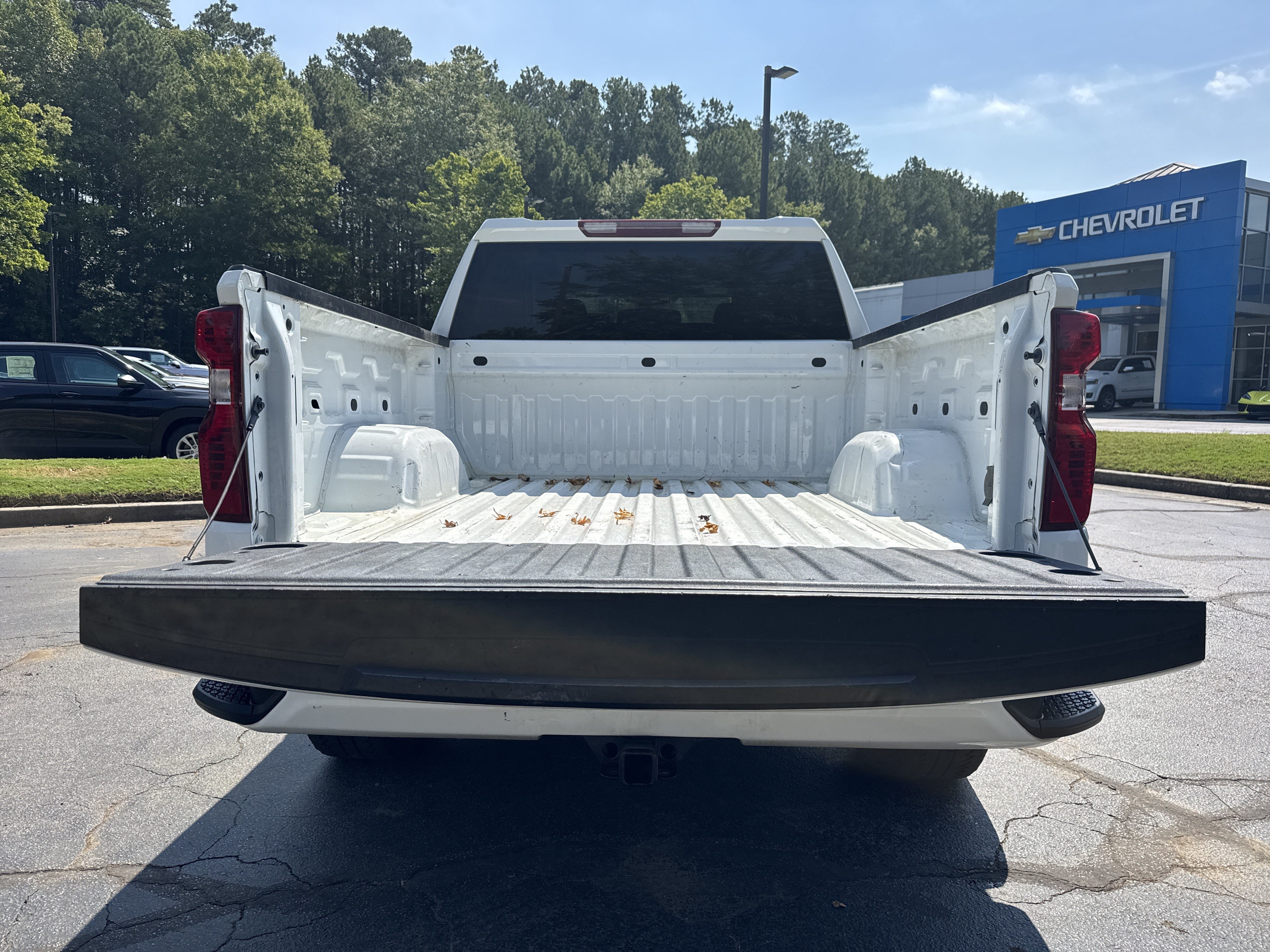 Used 2023 Chevrolet Silverado 1500 Custom w/ LPO, Dark Essentials Package RWD image 18