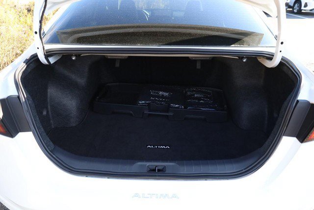 Certified 2025 Nissan Altima 2.5 SL FWD image 7