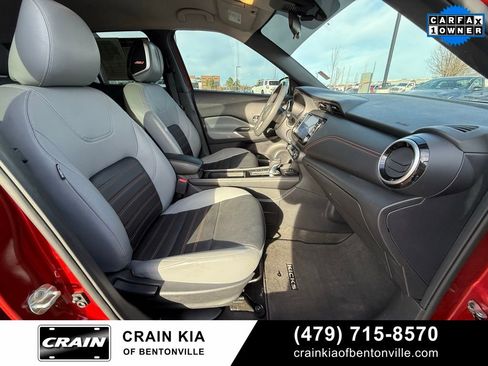Used 2021 Nissan Kicks SR w/ SR Premium Package image 32