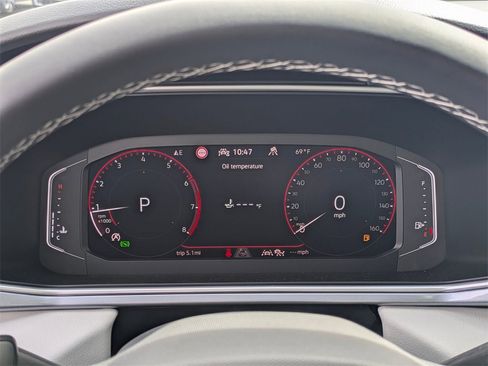 New 2025 Volkswagen Taos SEL image 14