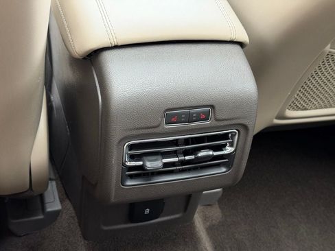 Used 2022 Lincoln Corsair Reserve w/ Equipment Group 201A AWD/4WD image 33