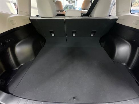 Used 2021 Subaru Forester image 13