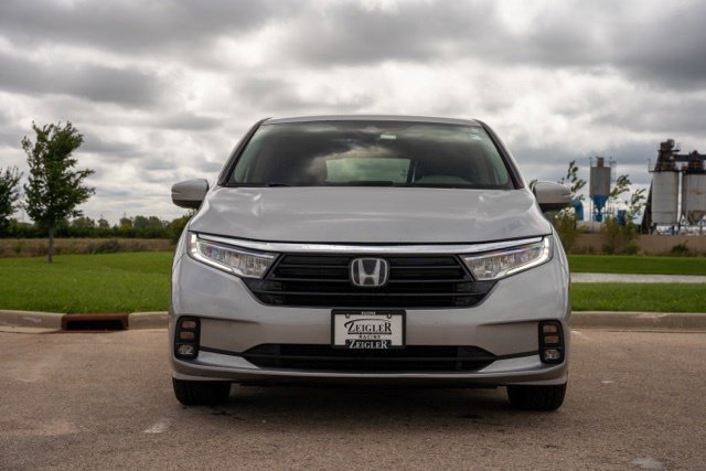 Used 2022 Honda Odyssey EX image 2