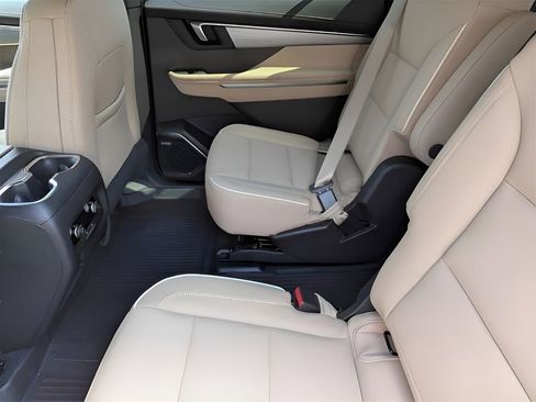 New 2026 Buick Enclave Preferred w/ Power Package image 23