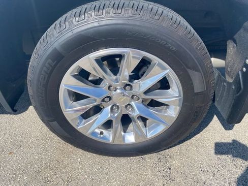 Used 2019 Chevrolet Silverado 1500 LTZ w/ LTZ Plus Package AWD/4WD image 8